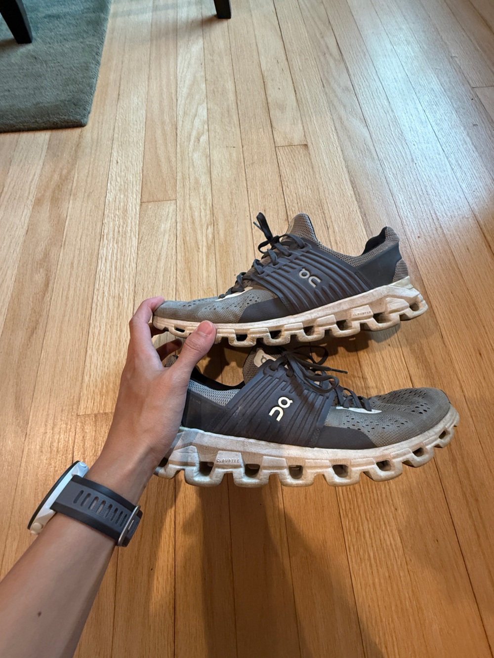 On Running Cloudswift Sneakers in Gray and White